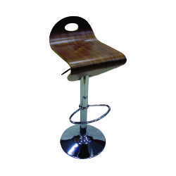C9M Bar Stool